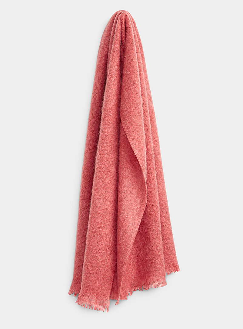 Simons Pink Touch of mohair cocoon-like scarf for women
