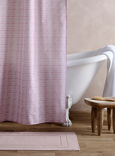 Simons Maison Pink gingham Pastel gingham shower curtain