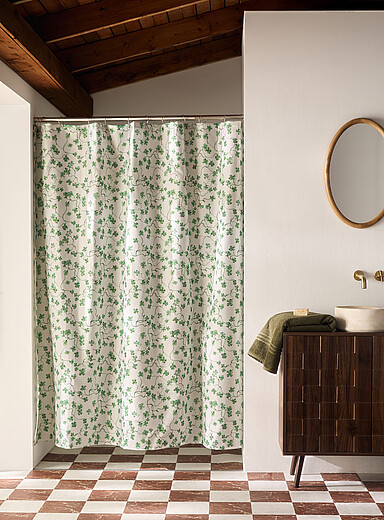 Simons Maison White with Pattern Clovers shower curtain