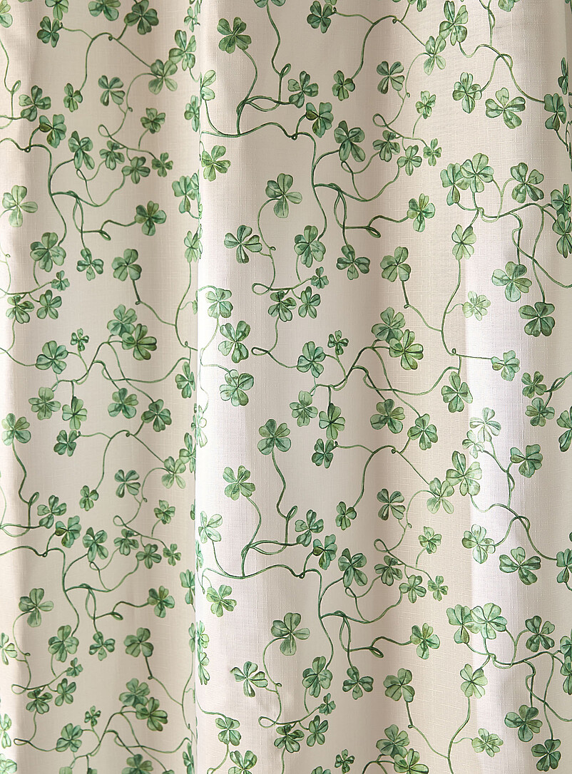 Simons Maison: Le rideau de douche tr&egrave;fles Blanc &agrave; motifs