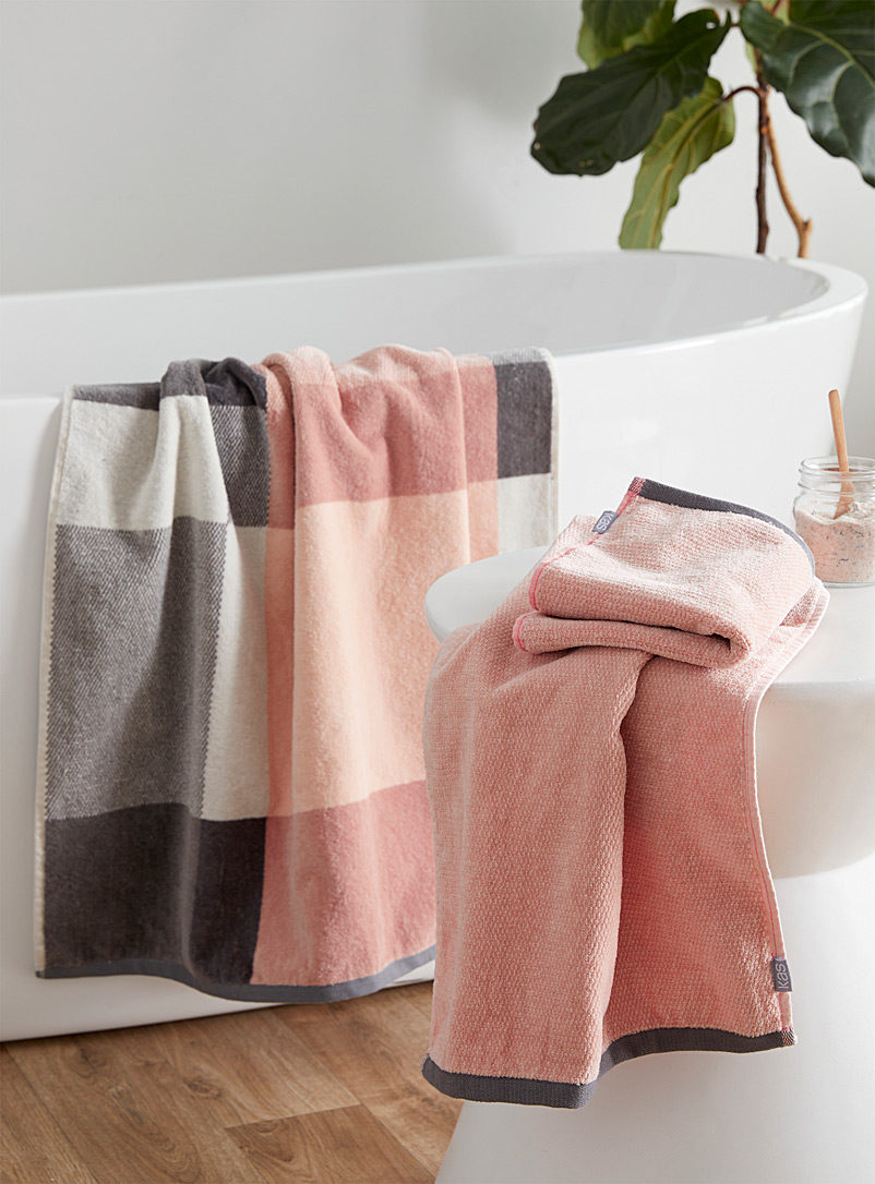 Kas Australia Patterned Black Blush pink pure cotton towels