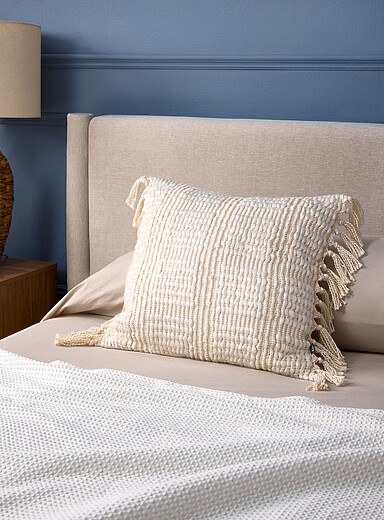 Boston fringed textured removable-cover cushion 50 x 50 cm