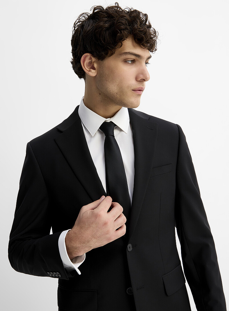 Calvin Klein Indigo/Dark Blue Morgan stretch suit <b>Slim fit</b> for men