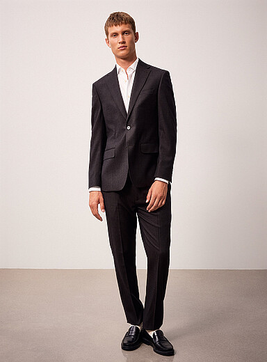 Calvin Klein: Le complet piqu&eacute; fils deux tons <b>Coupe ajust&eacute;e</b> Brun pour homme