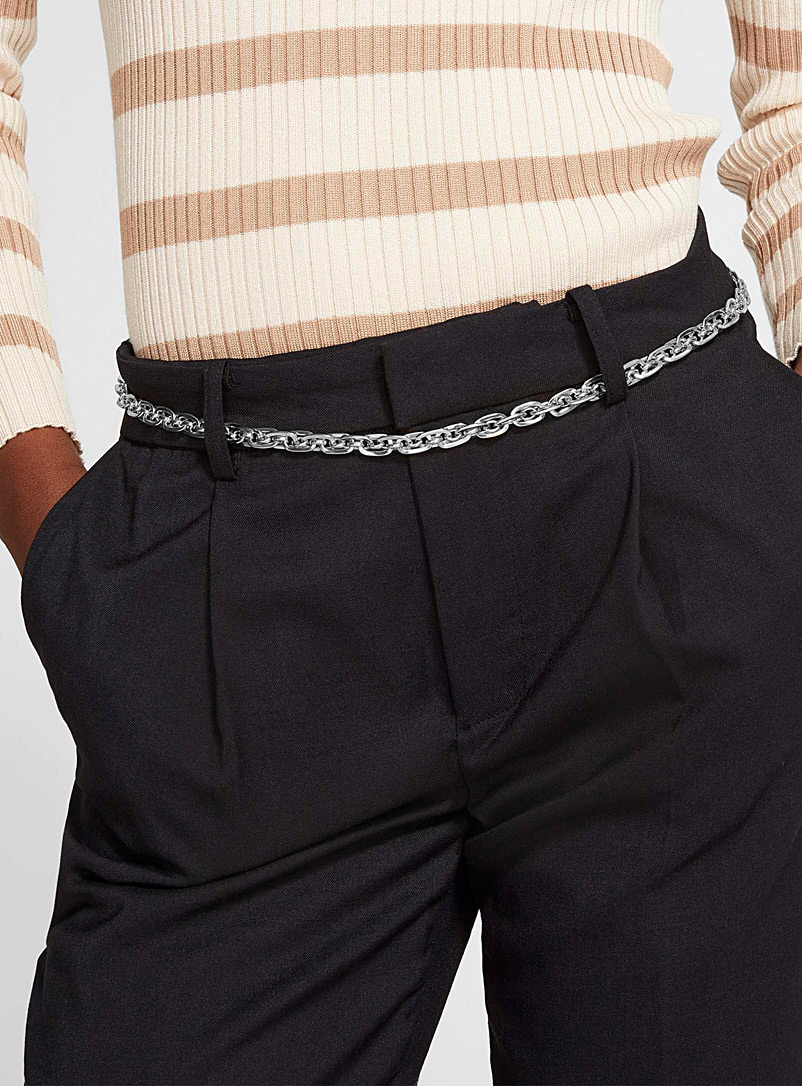 Double-link chain belt | Simons | Women's Belts: Shop Fashion Belts for ...