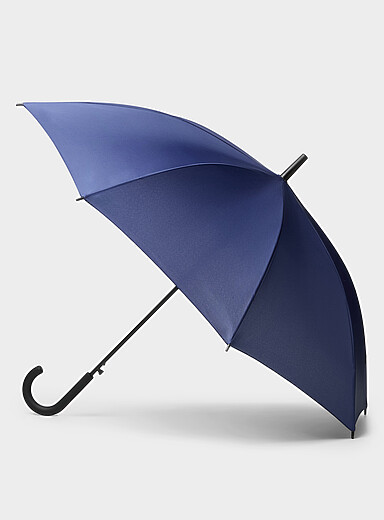 Dark minimalist umbrella