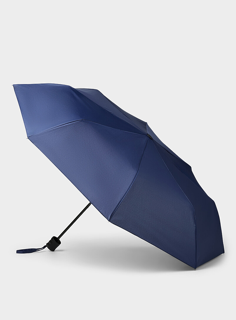 Compact solid umbrella product image (primary)