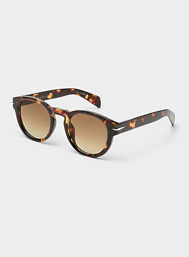 Round sunglasses
