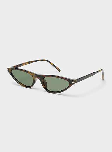 Cat-eye sunglasses