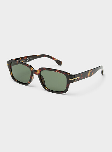 Les lunettes de soleil rectangulaires &eacute;caille de tortue