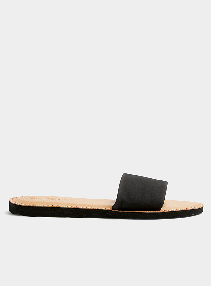 Volcom: La sandale slide Simple Noir pour femme