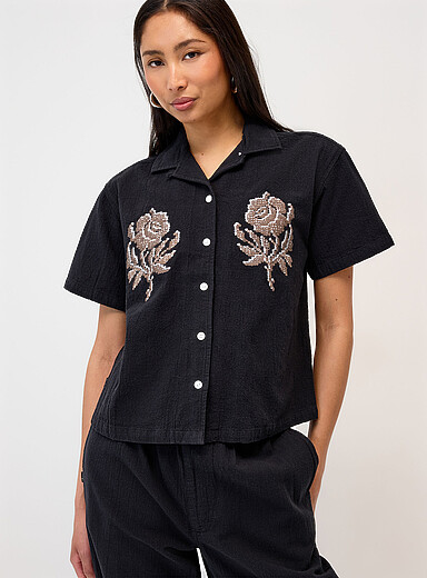Contrasting roses shirt