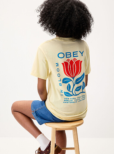 Le t-shirt In Bloom