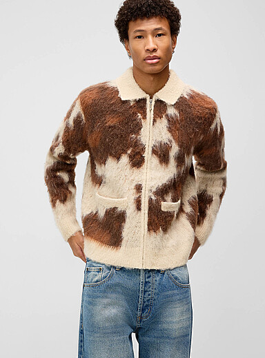 Cow-pattern fuzzy zip-up sweater