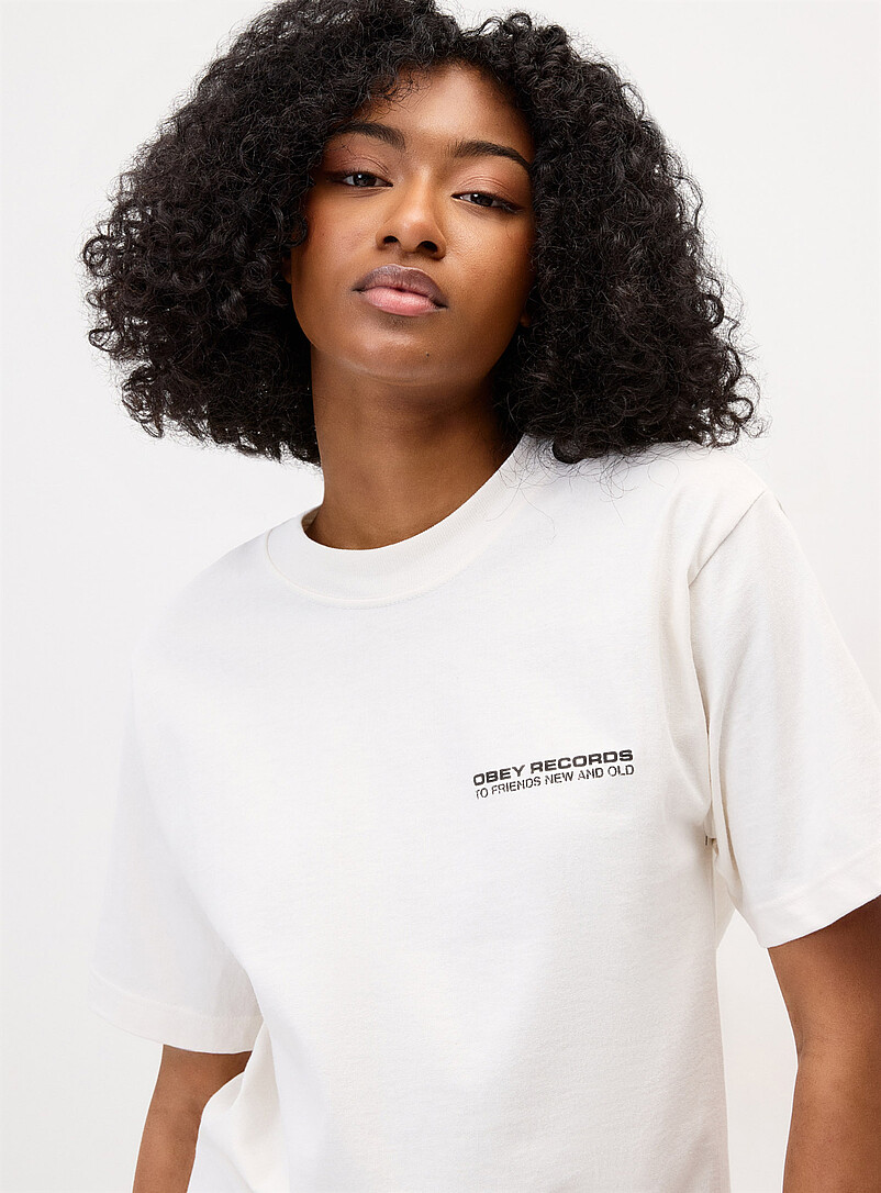 Obey: Le t-shirt bouquet de roses Blanc cass&eacute; pour femme