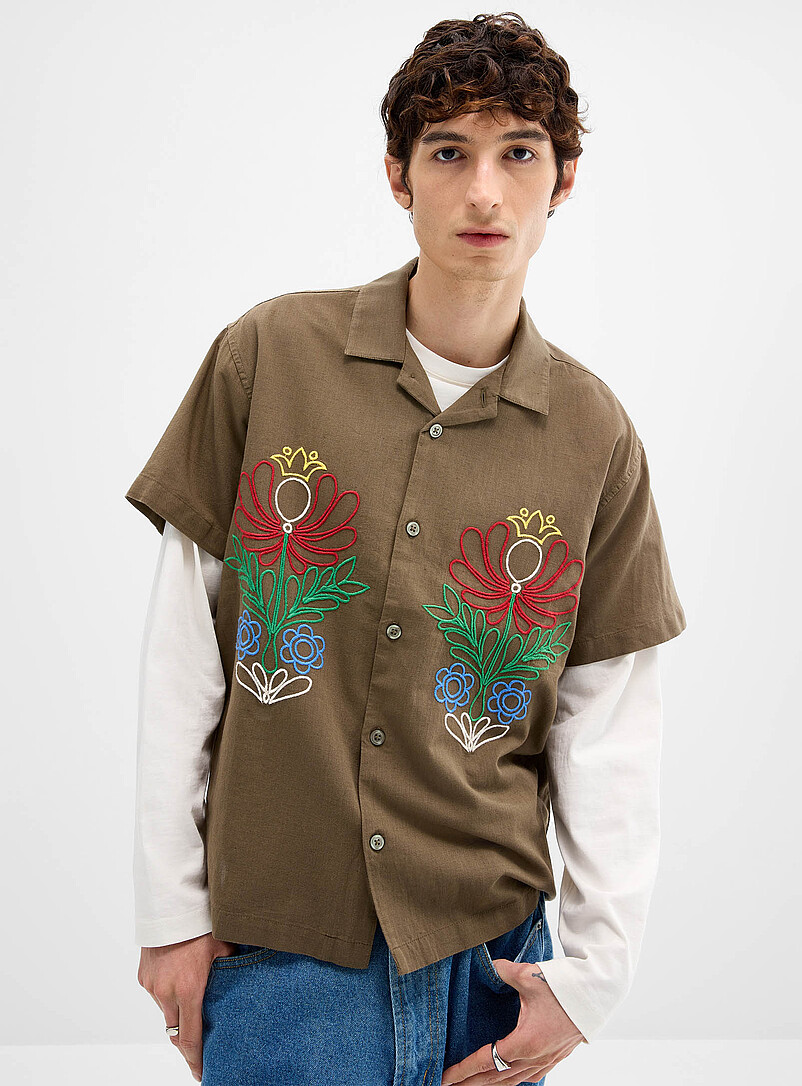 Perry royal embroidery camp shirt product image 2