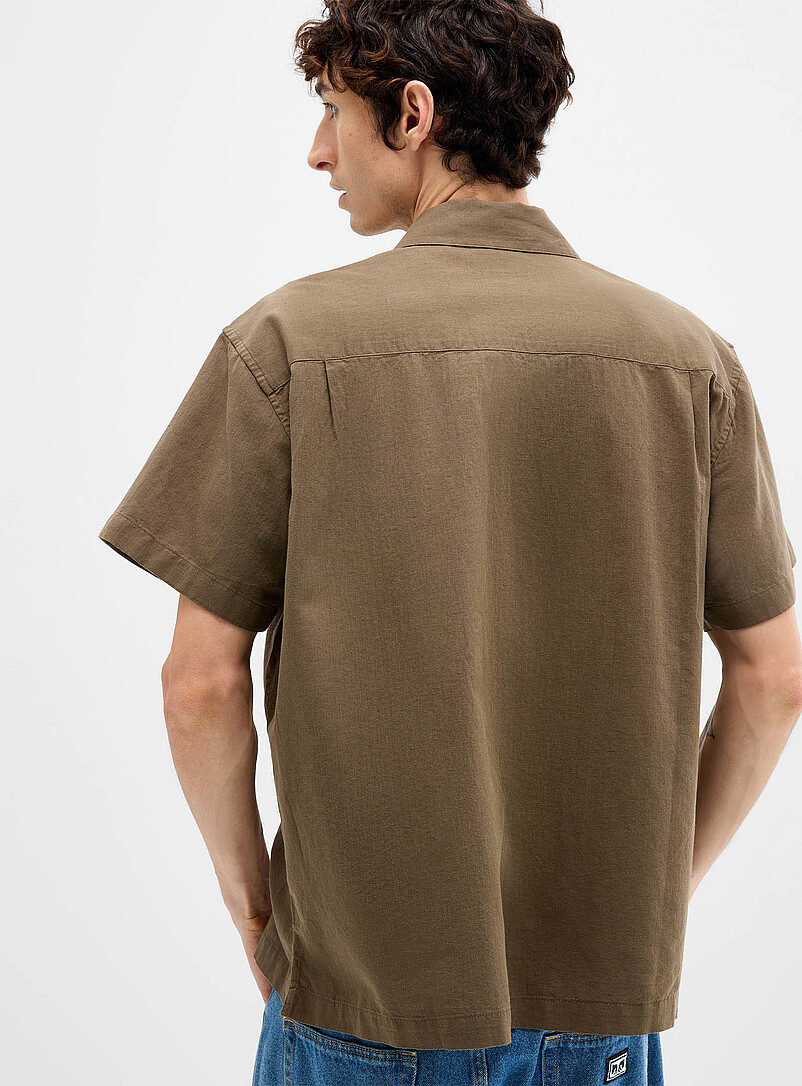 Perry royal embroidery camp shirt product image 3