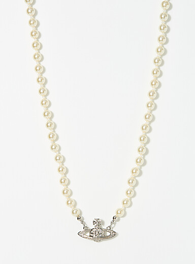 BaGlimmering bas-relief iridescent bead necklace