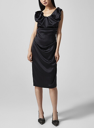 Vivienne Westwood: La robe satin&eacute;e Ginnie Noir pour femme