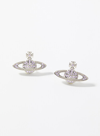 Les boucles d'oreilles orbe et cristaux
