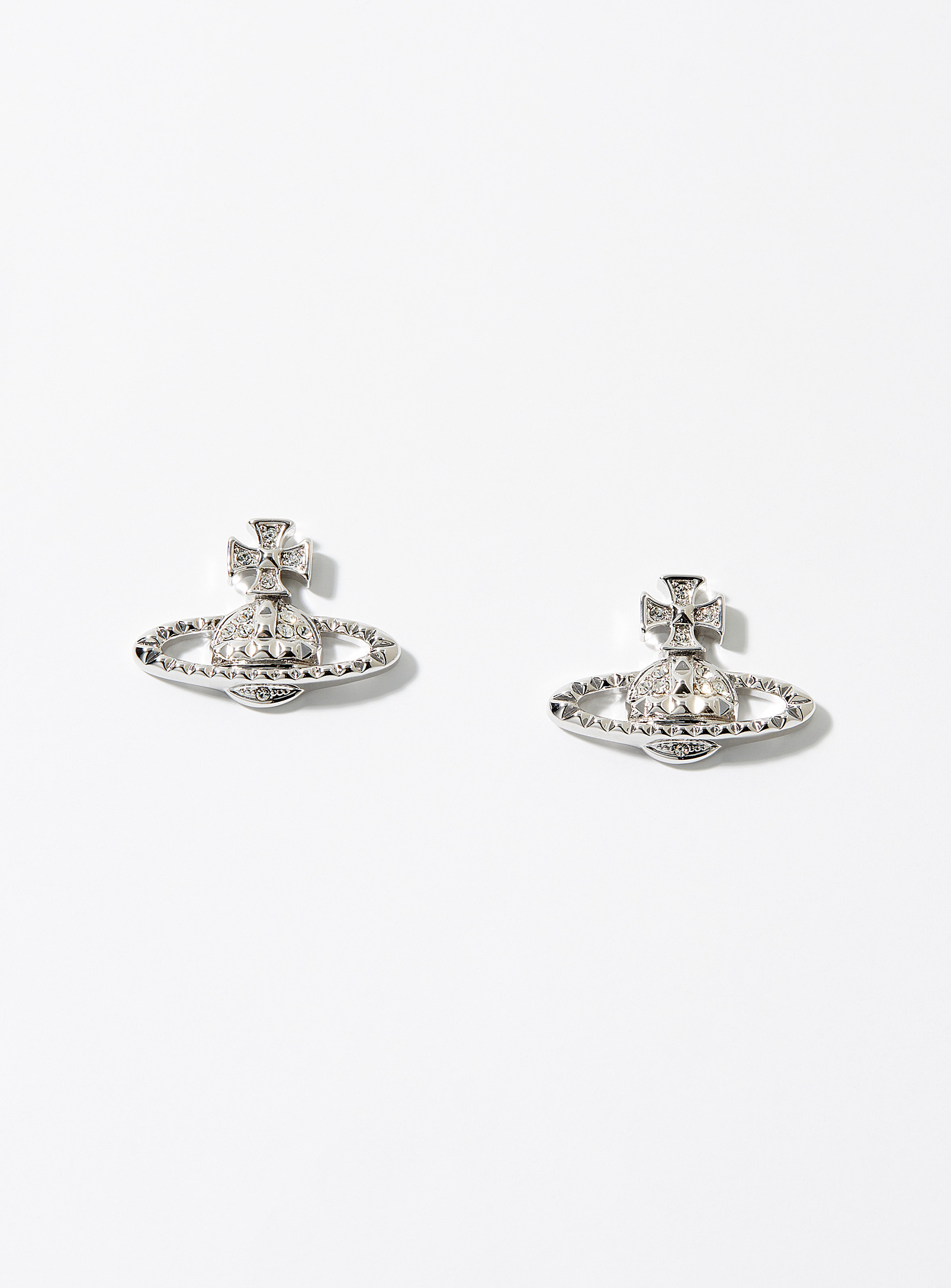Vivienne Westwood Mayfair Bas Relief Earrings In Silver