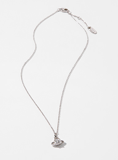 Le collier perles pendentif Lucrece, Vivienne Westwood, Vêtements et  Accessoires de Designer Vivienne Westwood pour Femme en ligne