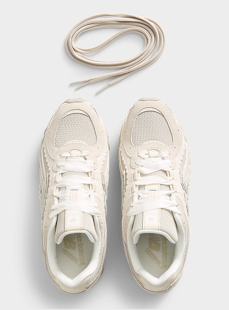 New Balance: Le sneaker 204L sel de mer et lin Femme Ivoire - Beige cr&egrave;me pour femme