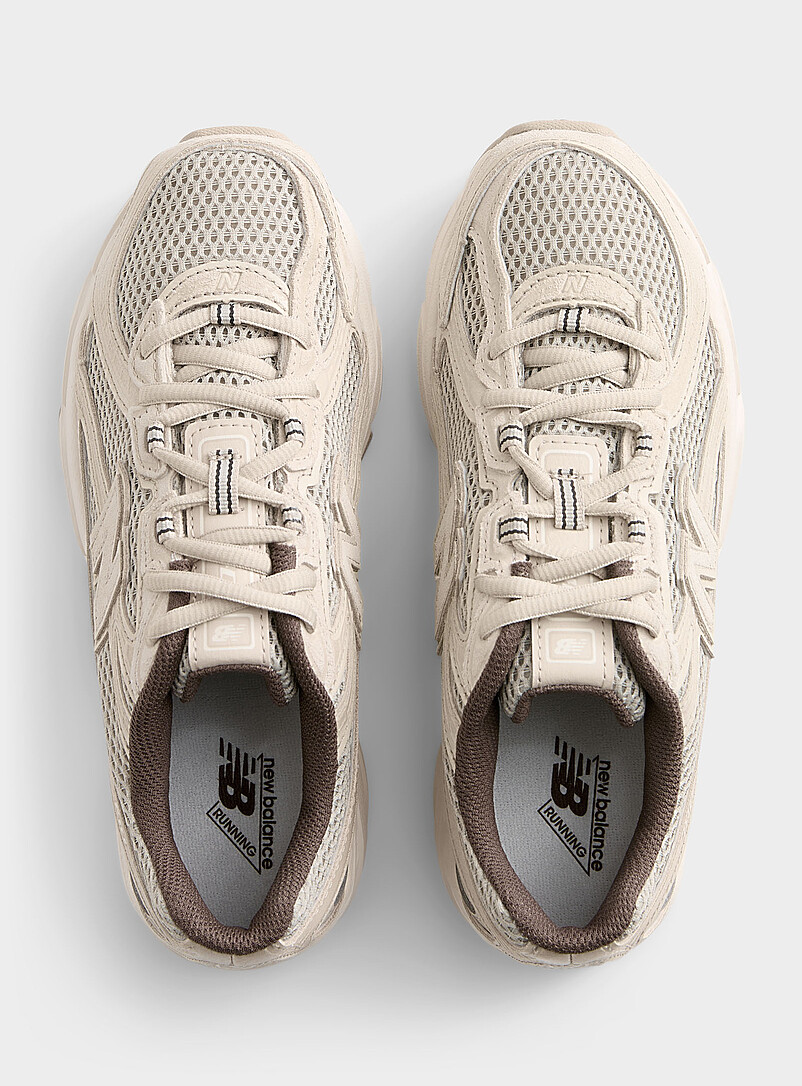 New Balance: Le sneaker U740 su&egrave;de beige Femme Ivoire - Beige cr&egrave;me pour femme