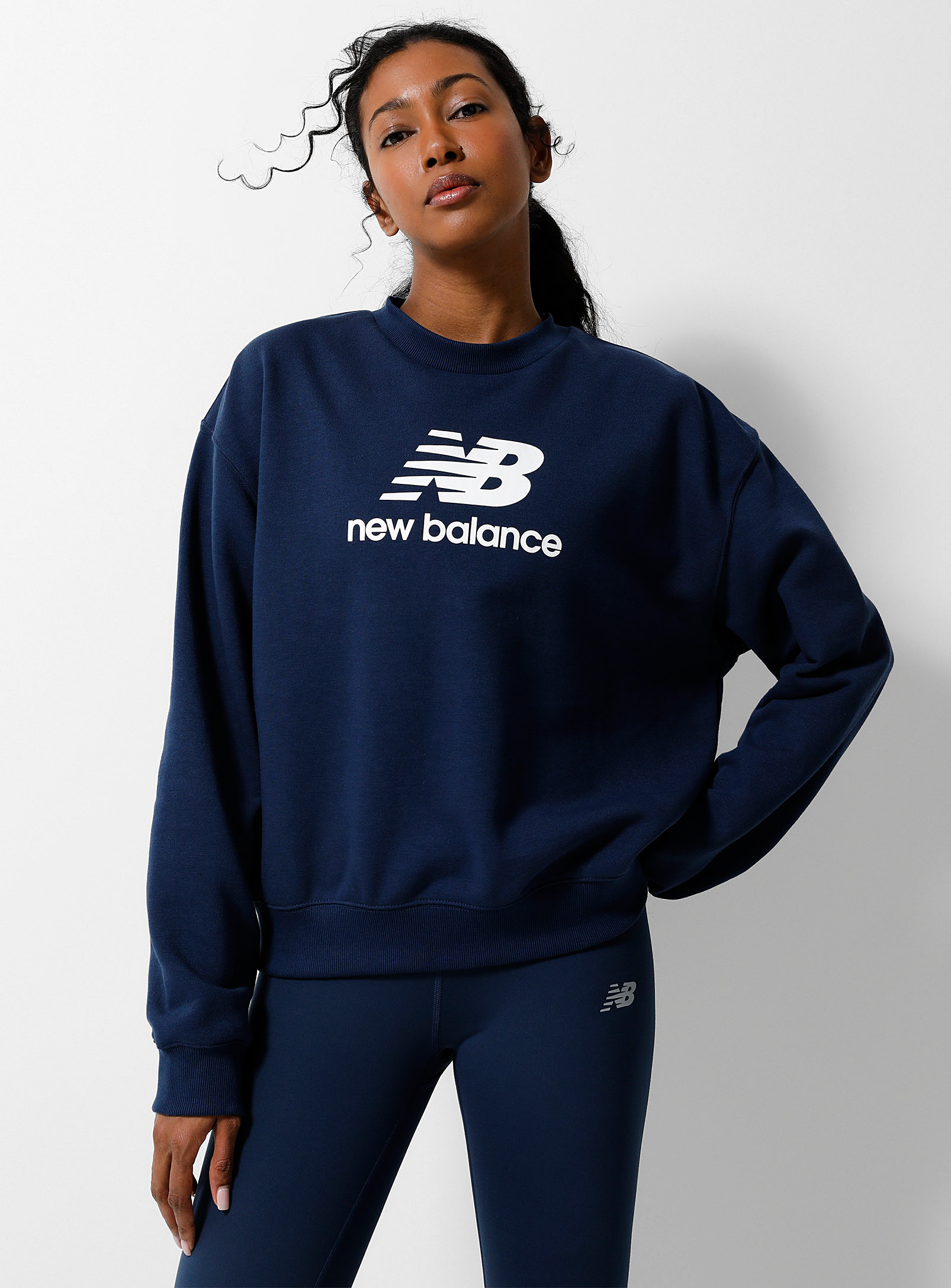 New Balance Signature Crew-neck Sweatshirt In Indigo/dark Blue
