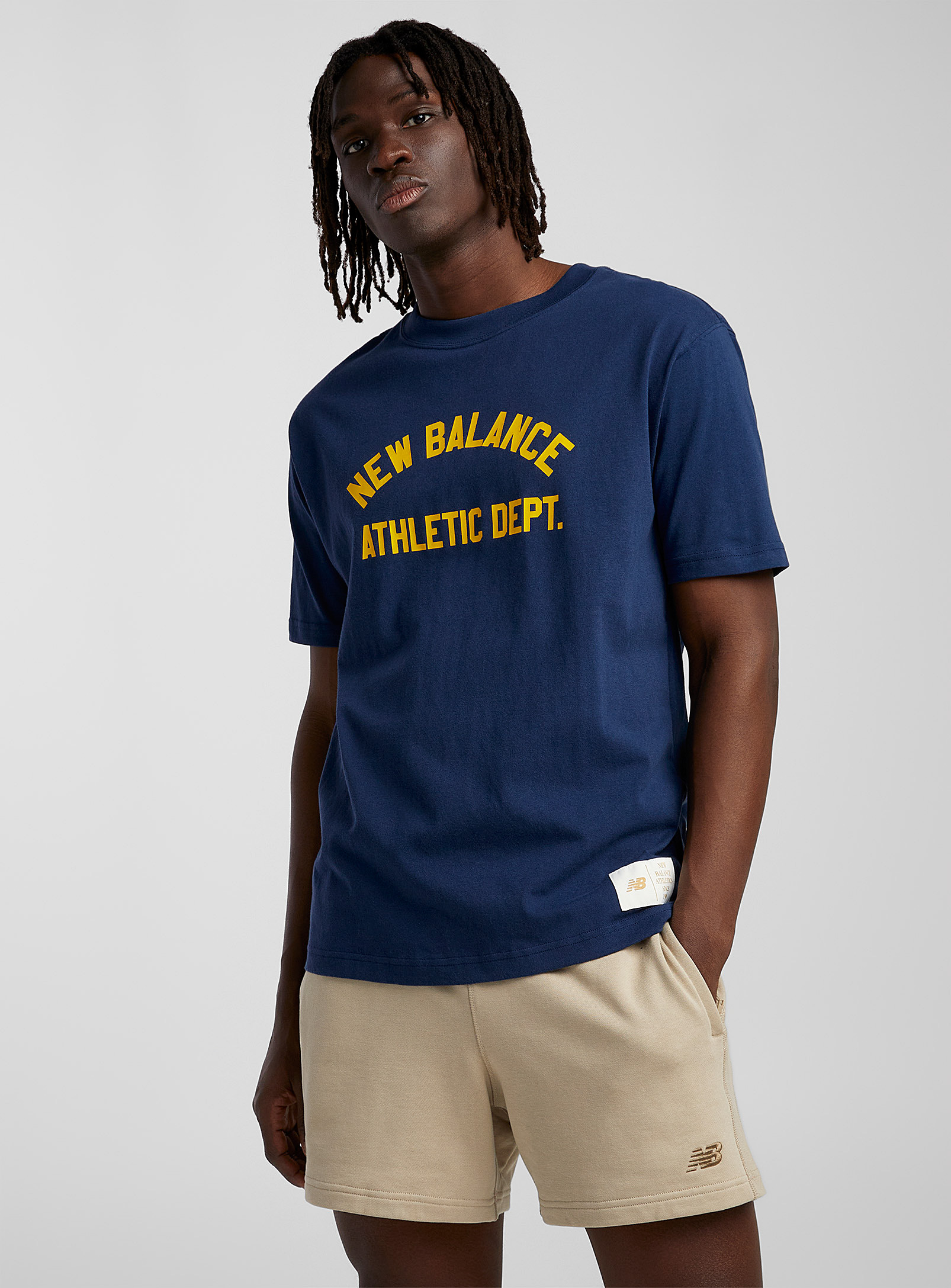 Shop New Balance Sporty Signature T-shirt In Marine Blue
