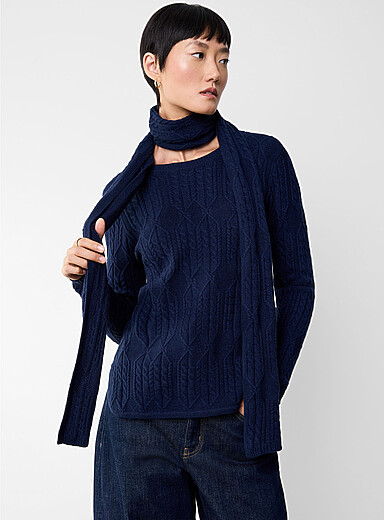 Cable-knit sweater and scarf set