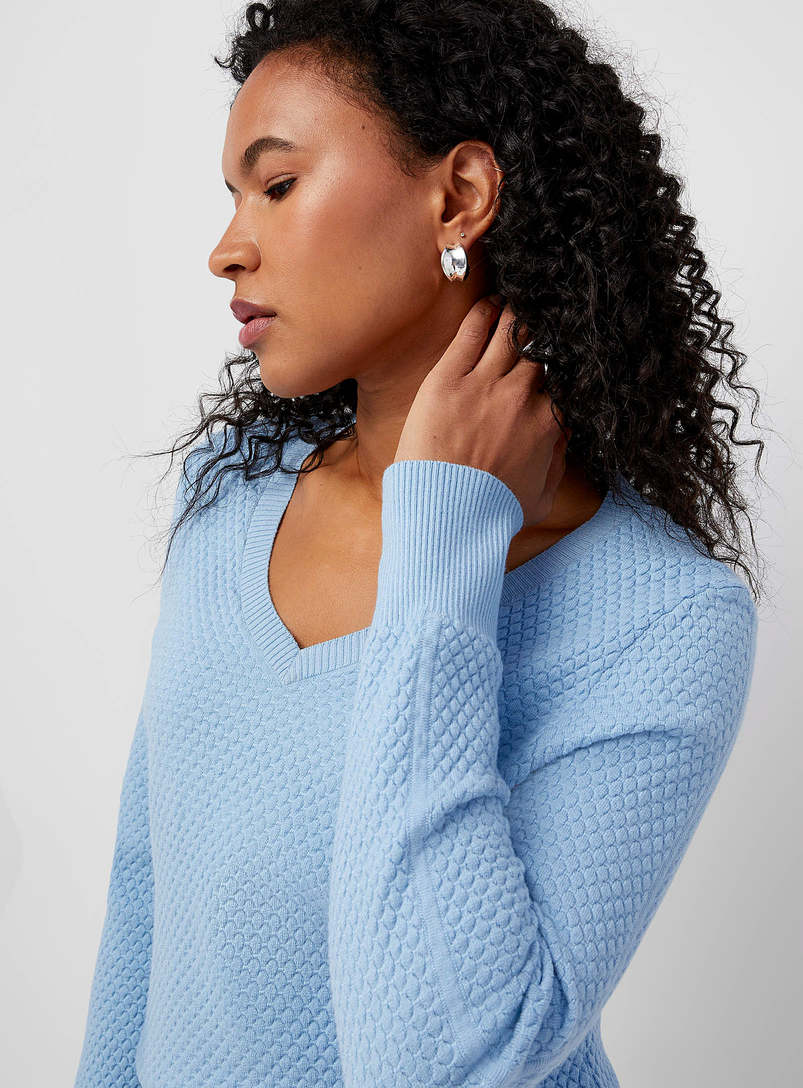 Contemporaine Embossed Bubbles Sweater In Baby Blue