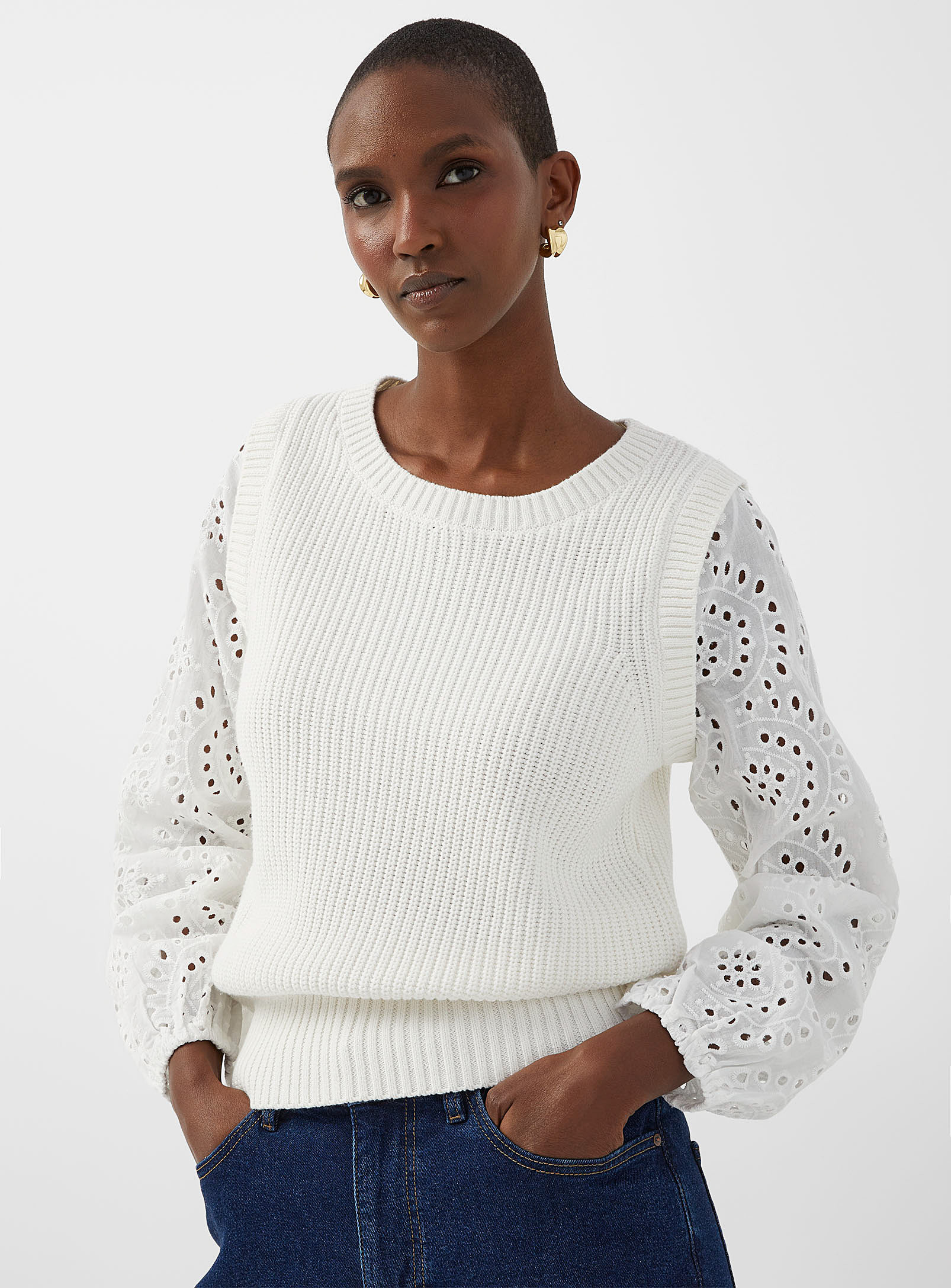 Contemporaine Romantic Sleeves Ribbed Sweater In White