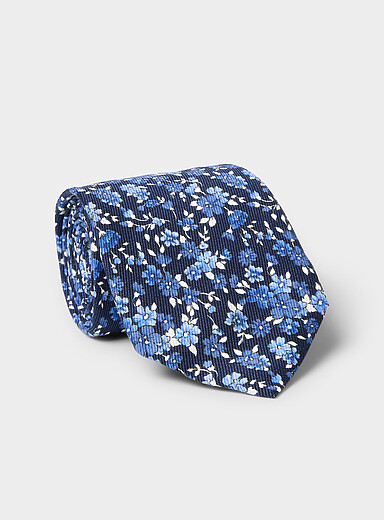 Royal blue flower tie