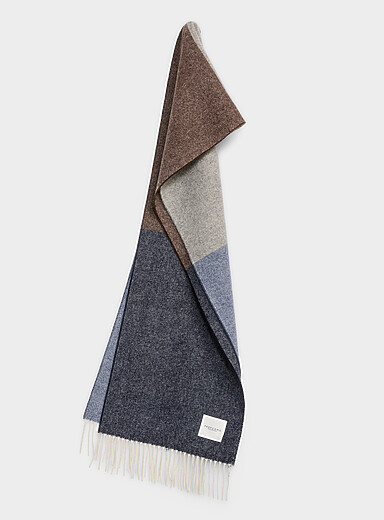 Colour-block wool scarf