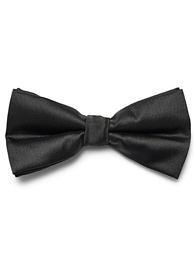 Must-have bow tie | Le 31 | Shop Bow Ties | Simons