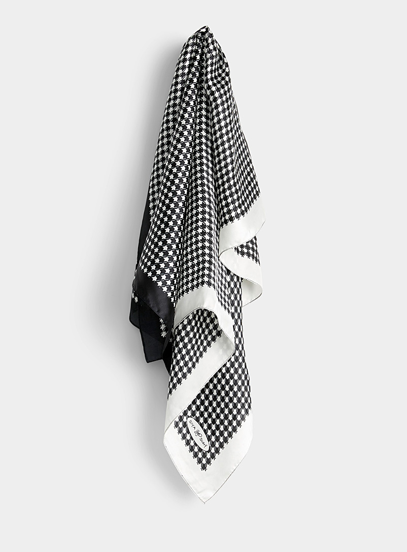 Simons Patterned Black Houndstooth lightweight scarf for women