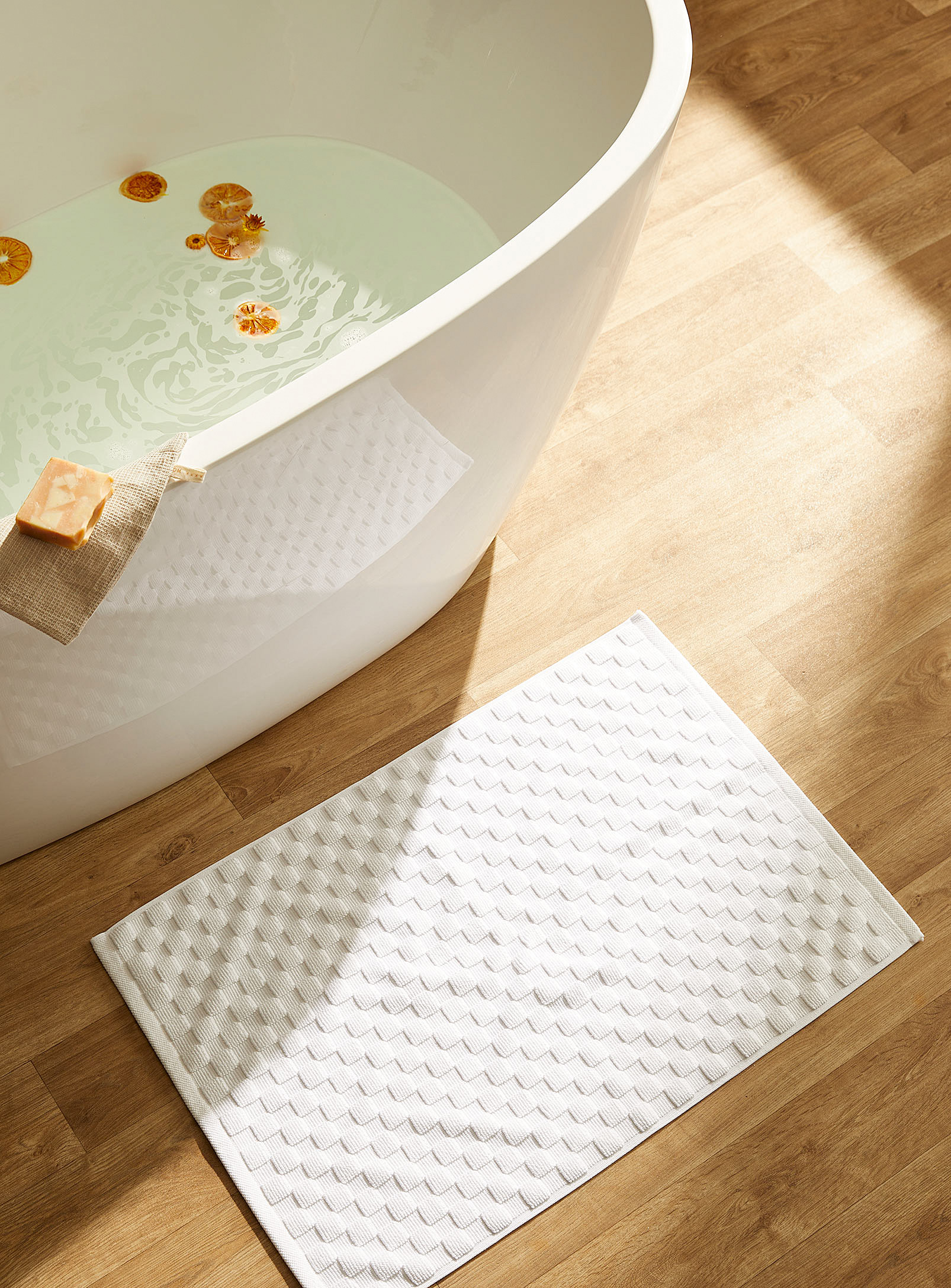 Simons Maison - Le tapis de bain coton turc petits carreaux 50 x 80 cm