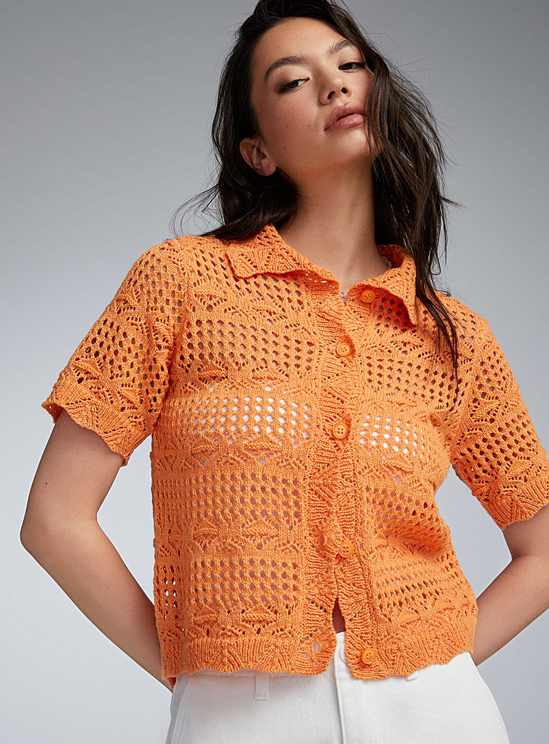 Twik: Le chandail ajouré à boutons Orange pâle pour femme