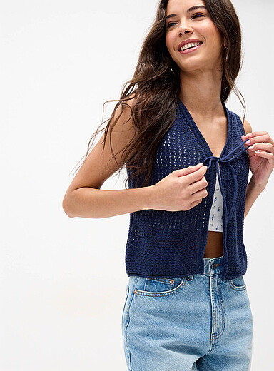 Le d&eacute;bardeur ouvert tricot ajour&eacute;