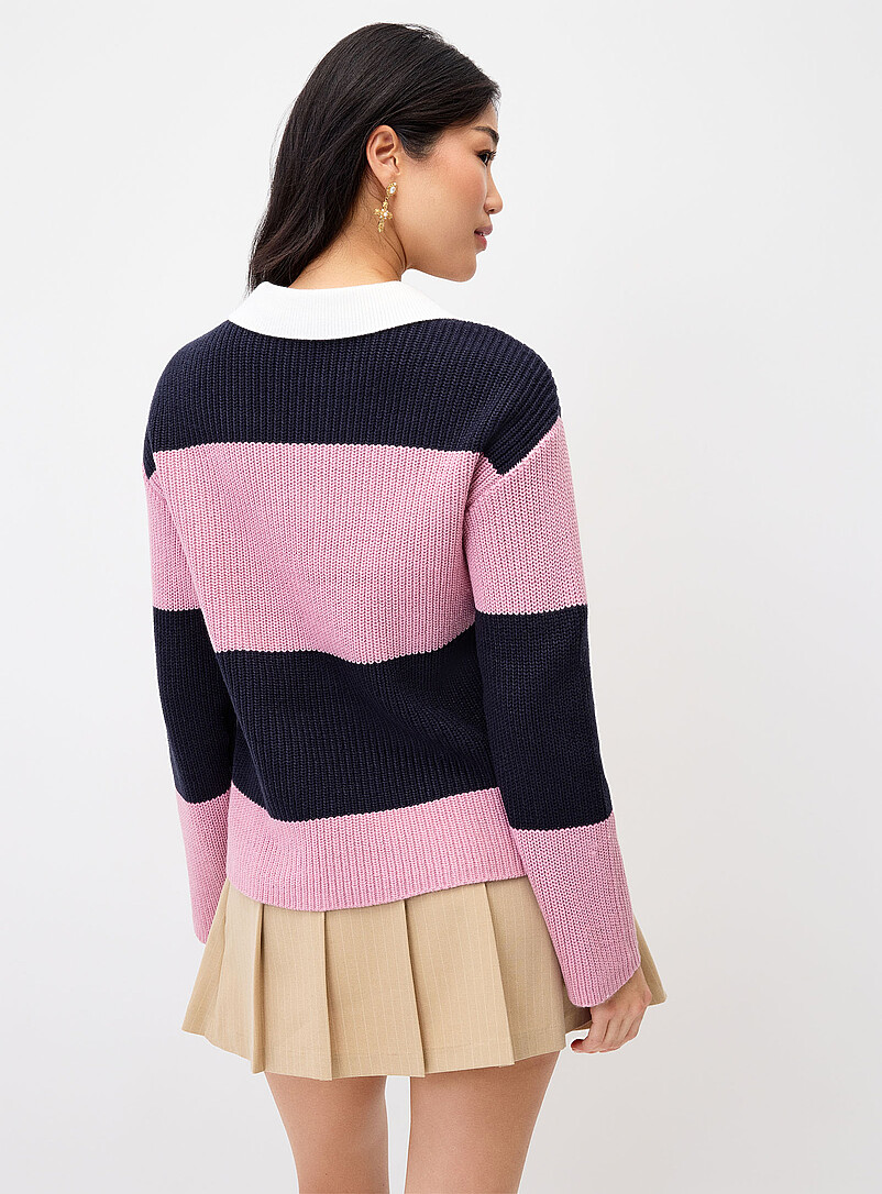 Twik: Le chandail col polo ray&eacute; Bleu &agrave; motifs pour femme