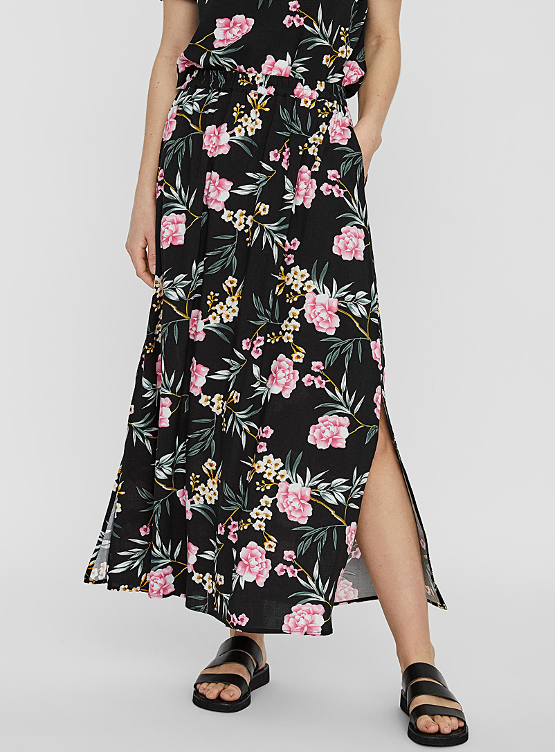 Eco-friendly viscose floral maxi skirt | Vero Moda | Women's Maxi ...