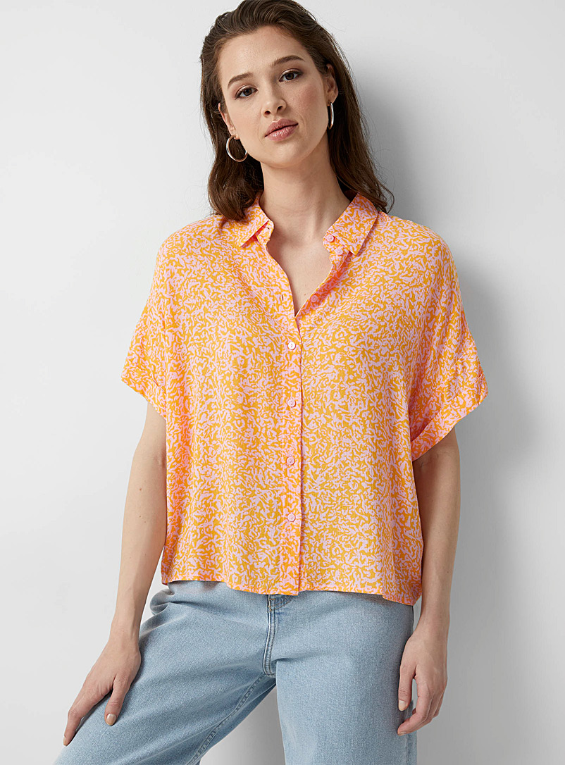 Vero Moda Patterned Yellow Neon print boxy-fit blouse for women