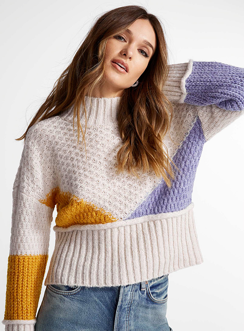 Vero Moda Patterned White Colourful shapes pointelle knit sweater for women