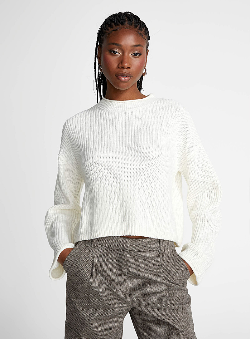 Vero Moda Ivory White Rolled neckline shaker-rib sweater for women
