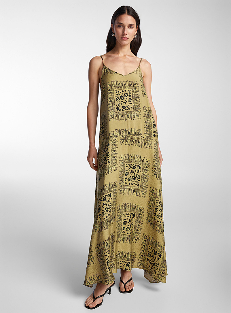 Vero Moda: La longue robe évasée motif paisley Vert à motifs pour femme