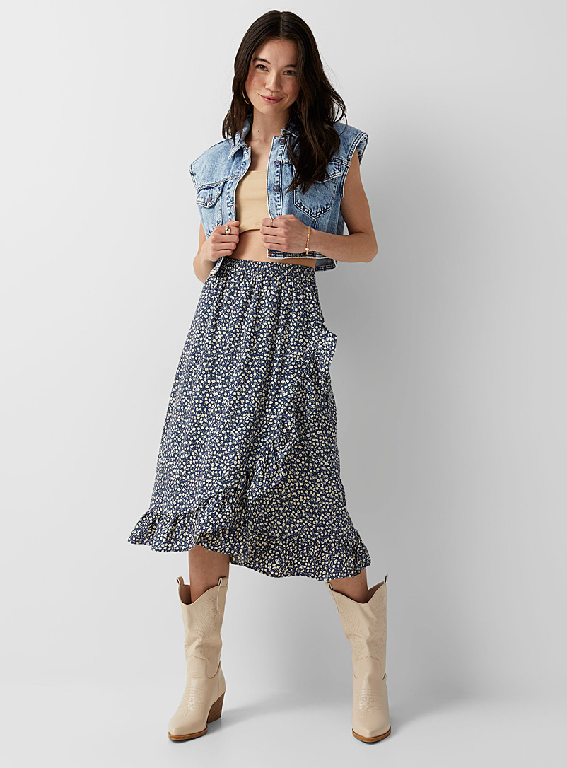 Only Patterned Blue Flowers and ruffles midi skirt for women