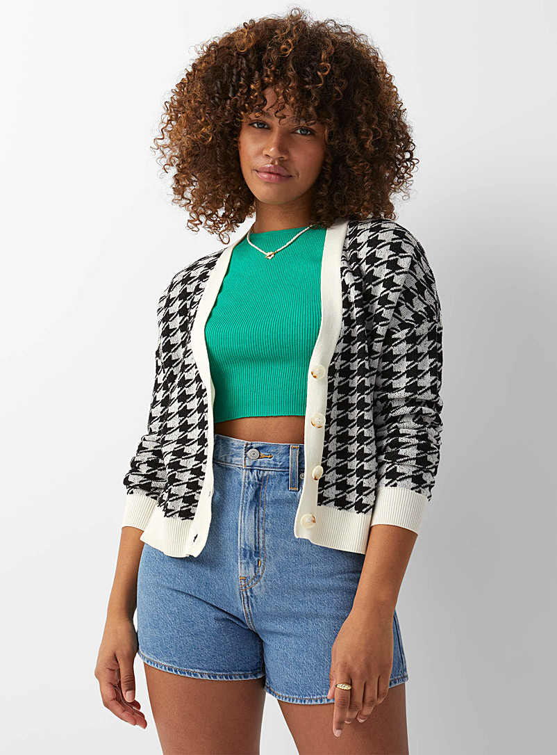 Only Patterned White Houndstooth buttoned cardigan for women