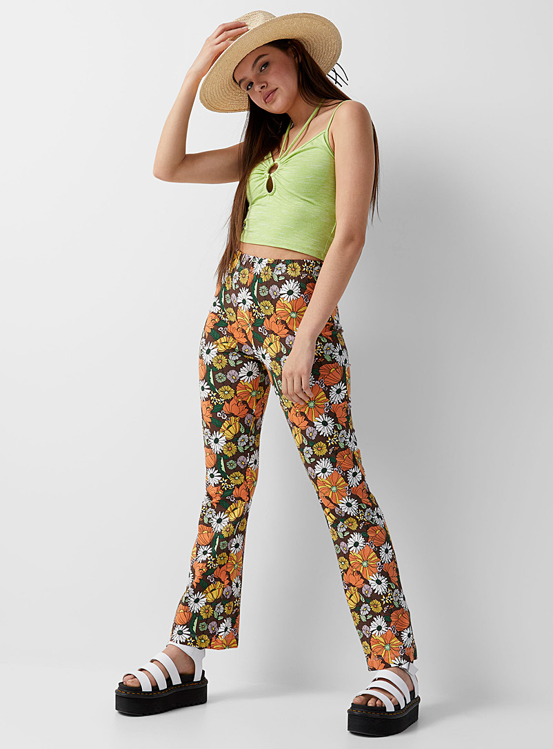 Only Patterned Brown Floral flared pant for women