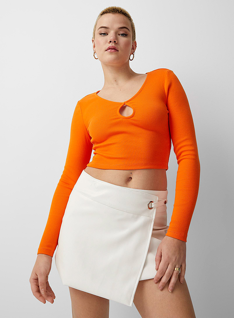 Only: Le t-shirt court ouverture goutte centrale Orange pour femme